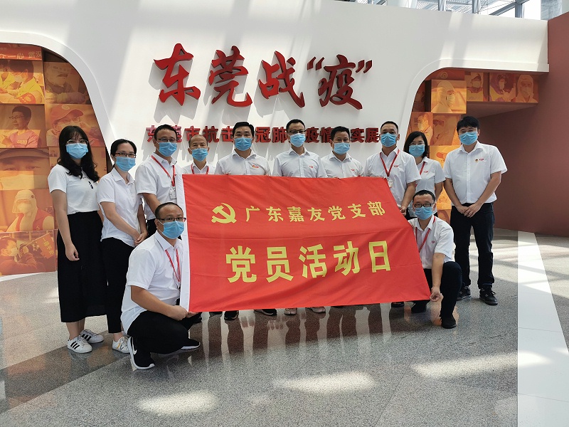 ս���ߡ���ʵ��μ������ѵ�֧����ǰ�п���Ӣ���¾�